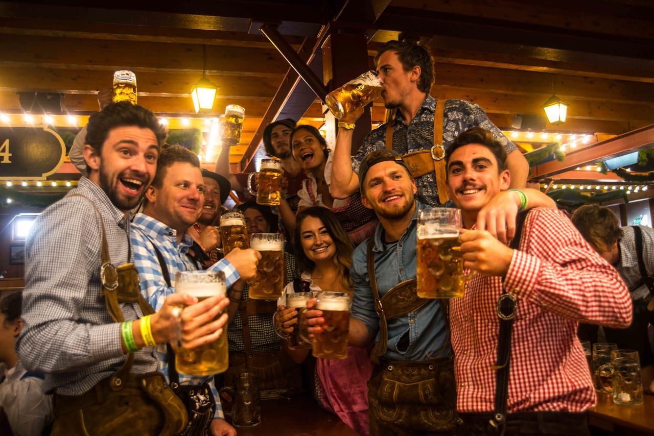 Hotel Munich Oktoberfest Glamping Esterno foto
