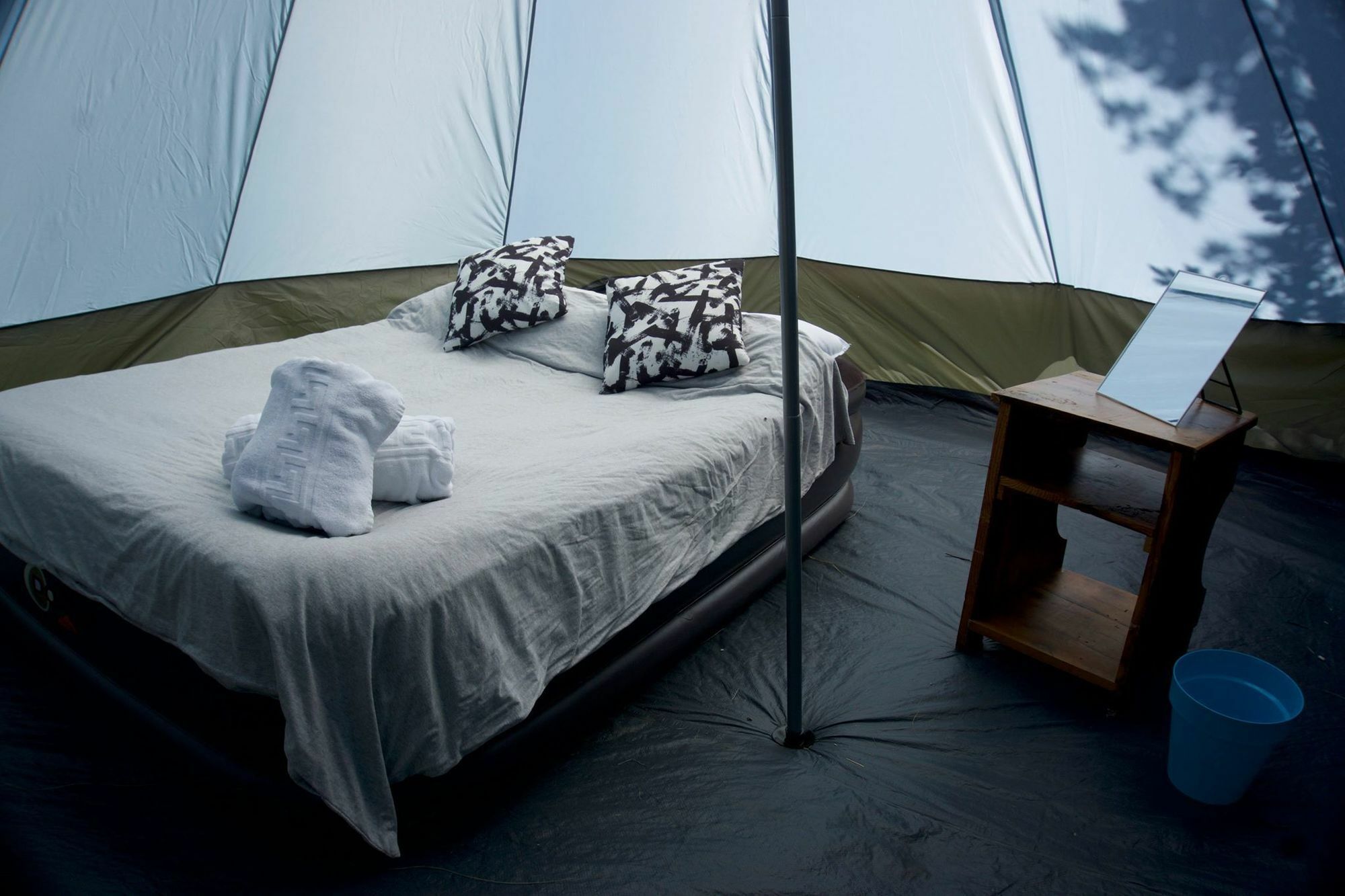 Hotel Munich Oktoberfest Glamping Esterno foto
